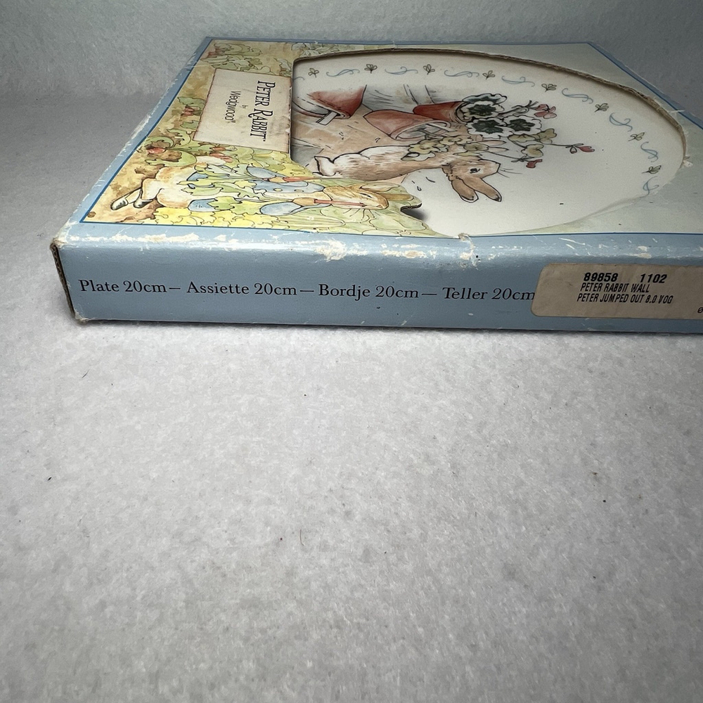 Peter Rabbit Wedgwood Peter Jump Out Collector Plate 92’ Made In England 8” - Picture 7 of 11